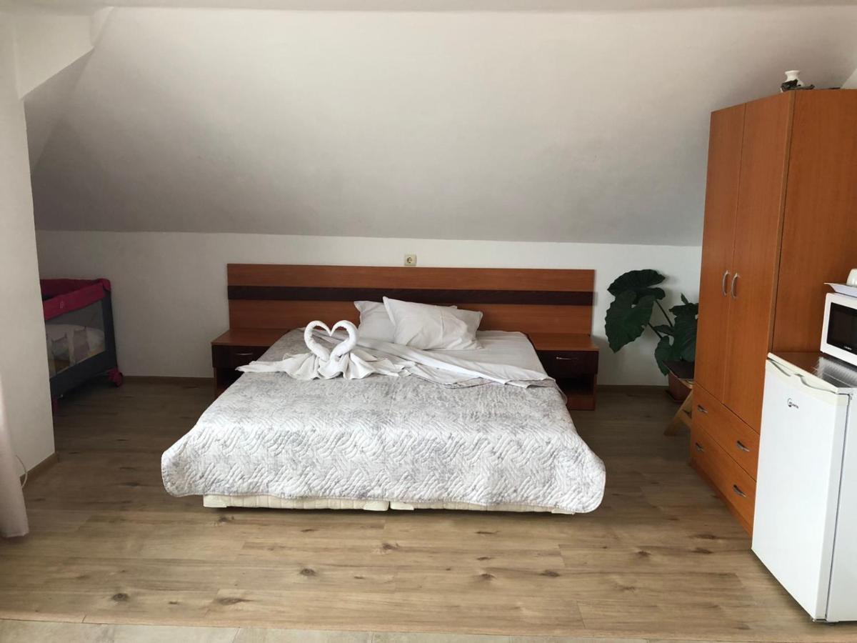 Guest House Liliya Sozopol Exterior foto