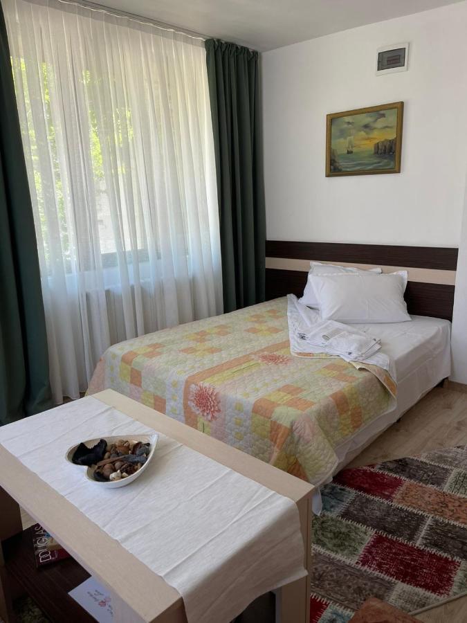 Guest House Liliya Sozopol Exterior foto