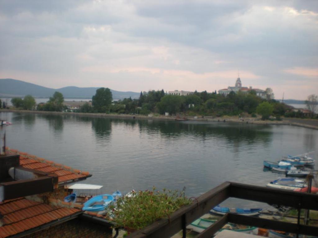 Guest House Liliya Sozopol Exterior foto