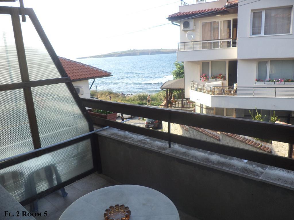 Guest House Liliya Sozopol Exterior foto