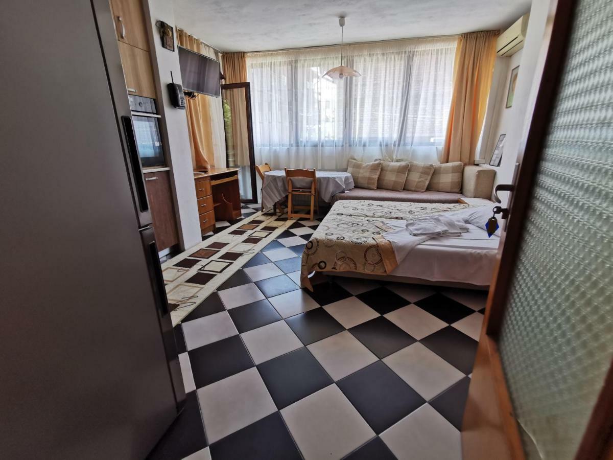 Guest House Liliya Sozopol Exterior foto